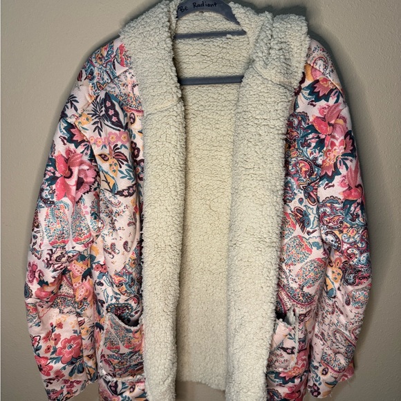 2X Floral Sherpa-Lined Women's Jacket - Picture 2 of 6